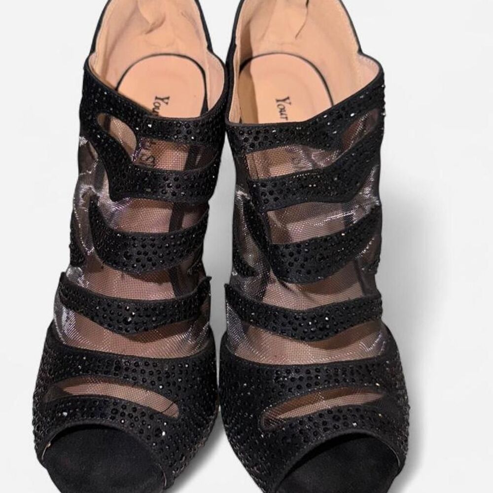 Unbranded Women's Black Courts